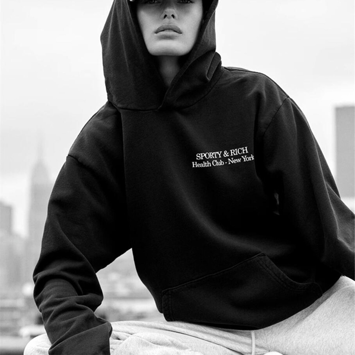 Health Club New York Letters P - Street Fashion New York 评论和价格