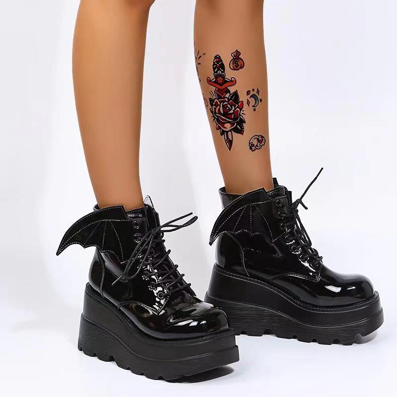 Women's Gothic Bat Wing Platfo - Street Fashion Plus Size 评论和价格