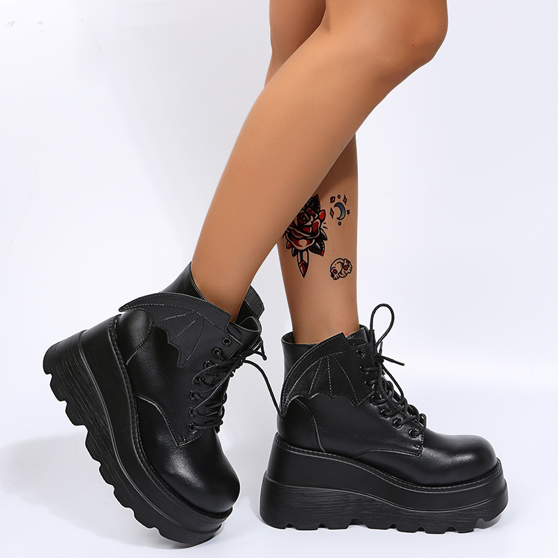 Women's Gothic Bat Wing Platfo - Street Fashion Plus Size 评论和价格