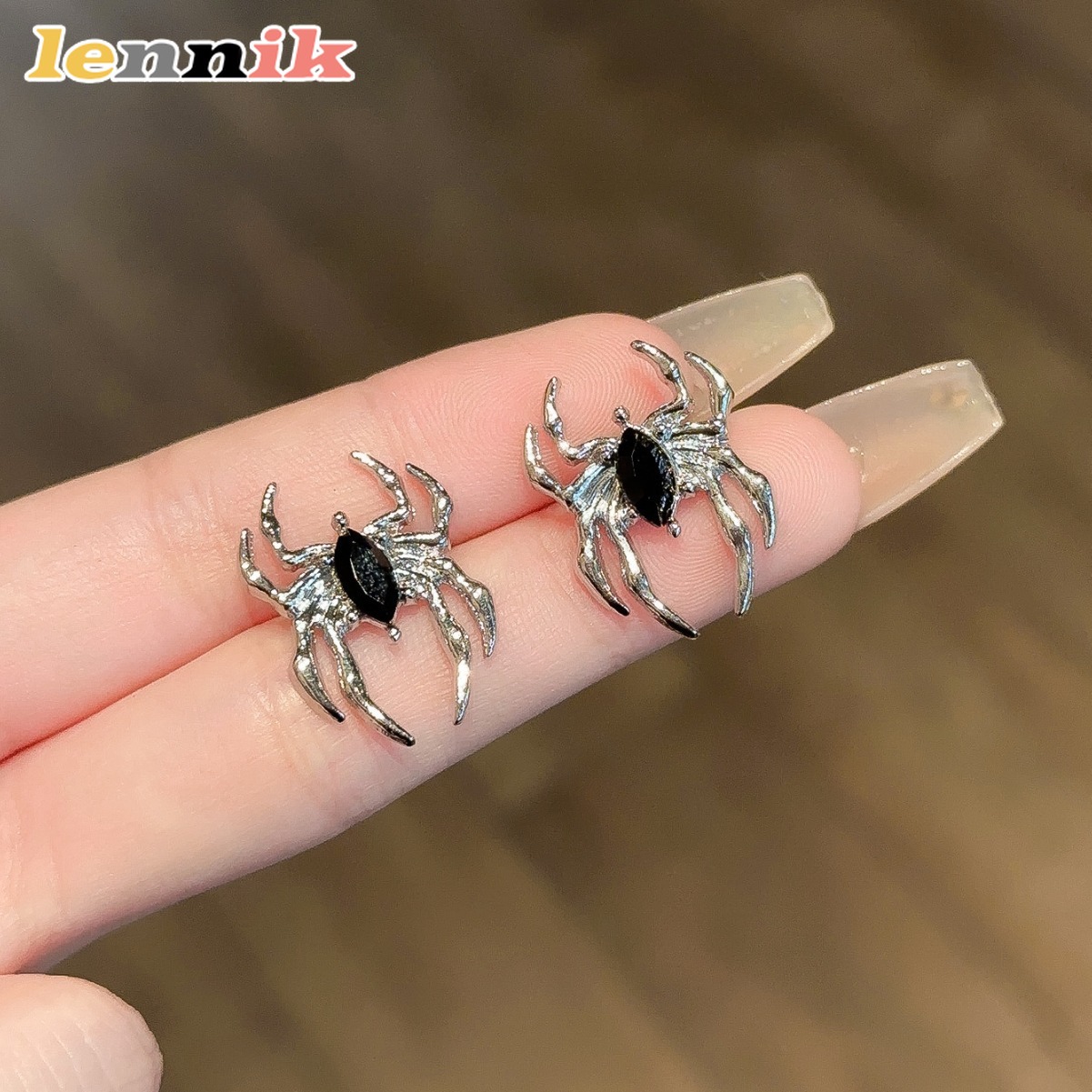LENNIK Unique Spider Earrings, - Street Fashion Now 评论和价格
