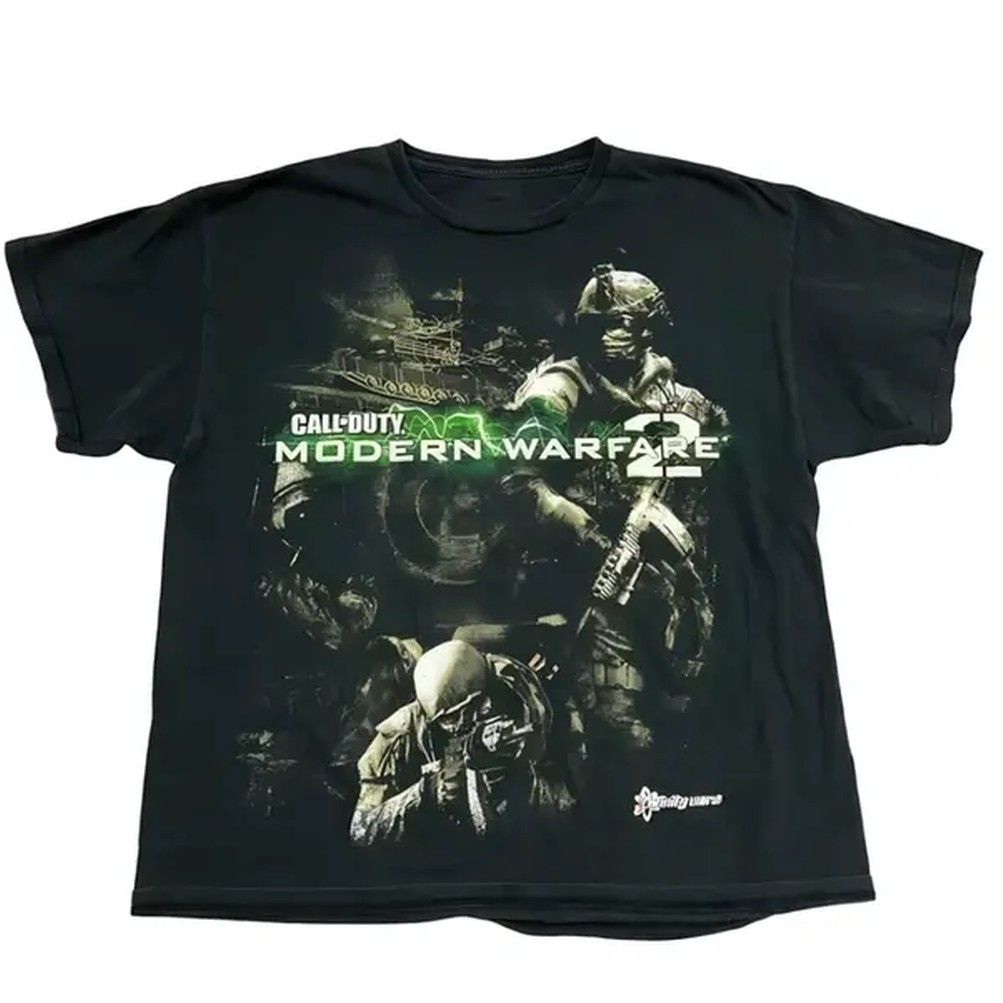 Modern Warfare 2 T-Shirt, COD  - Street Fashion Magazine 评论和价格